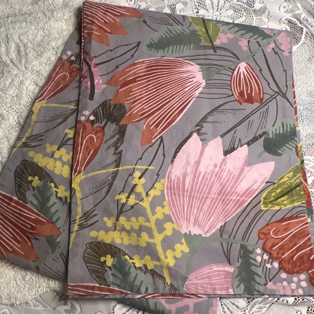 World Market Table Runner Pink Flowers Floral Gray Cotton Dining Room 16” x 90”